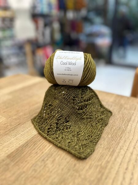 Cool Wool by Sibel Kavaklıoğlu 05 Yağ Yeşili %100 Merino Yünü İp