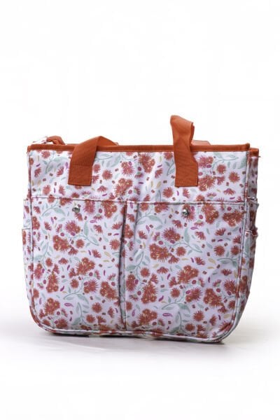 Kırmızı Çiçek Desenli Örgü Çantası