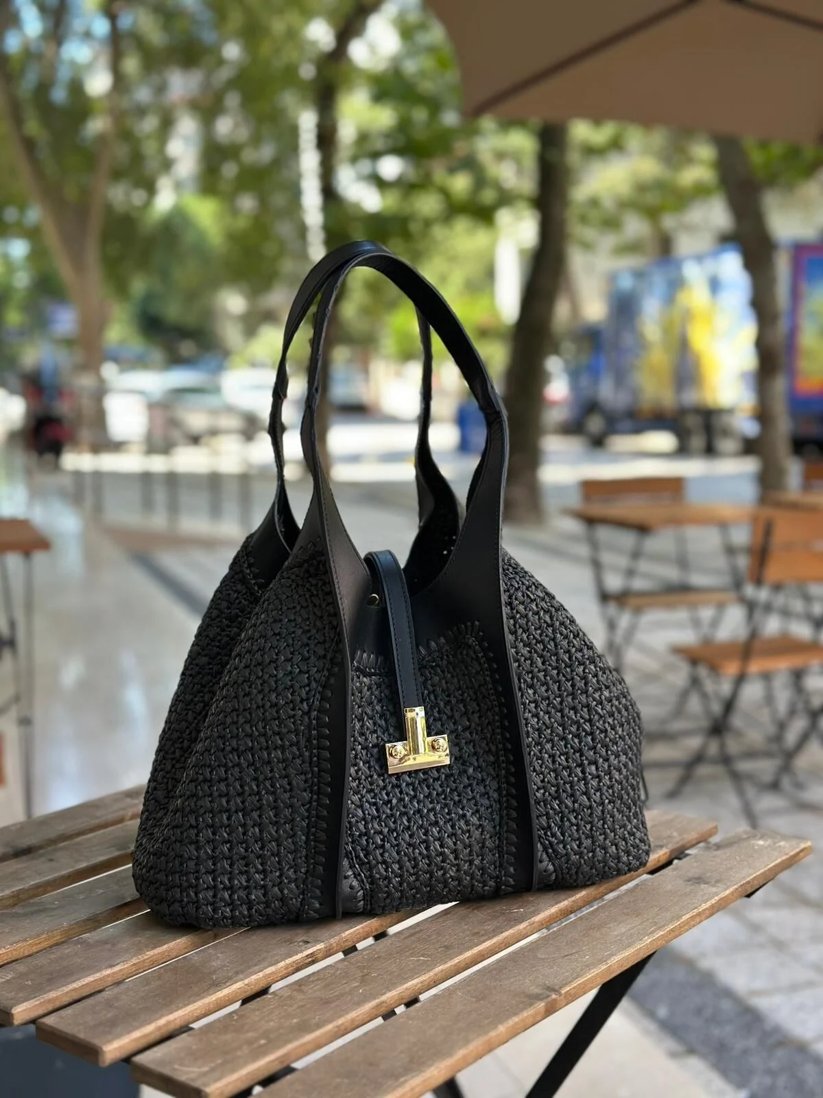 Örgü Ürünlerimizi Keşfedin